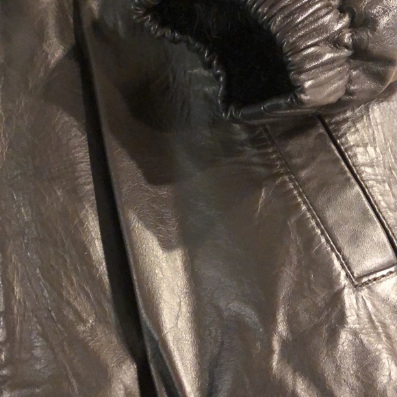 Vintage Reversible Fur and Leather Zip Up Jacket / Coat Women’s See Measurements - Picture 6 of 17